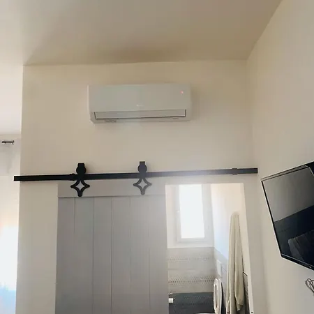 Bed & Breakfast A Due Passi Dal Centro 3*