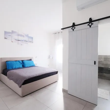 A Due Passi Dal Centro Bed & Breakfast