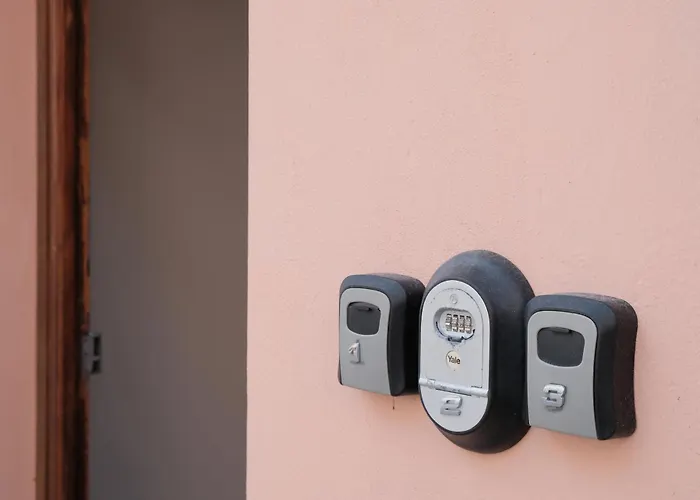 A Due Passi Dal Centro Alojamento de Acomodação e Pequeno-almoço 3*