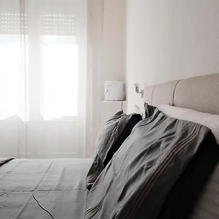 B&B A Due Passi Dal Centro 3*
